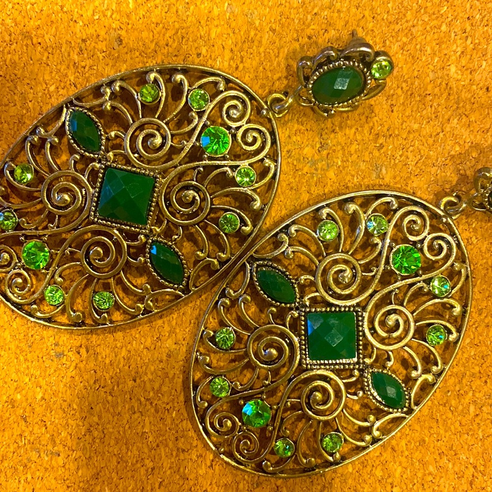 Green & Gold Oval Antique Earrings